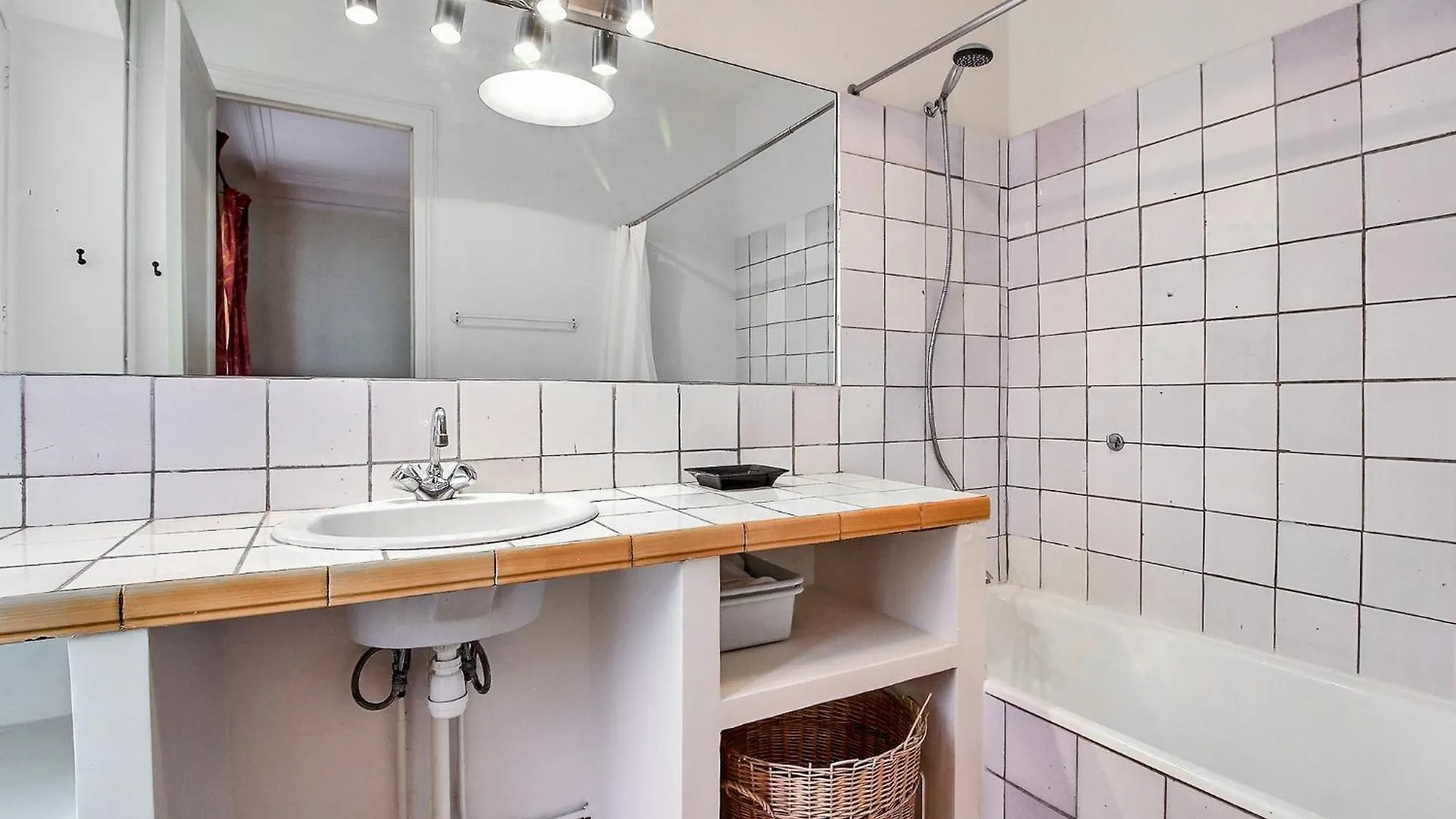 Parisian Home 277 2 Chambres Marais - Bastille Apartamento París